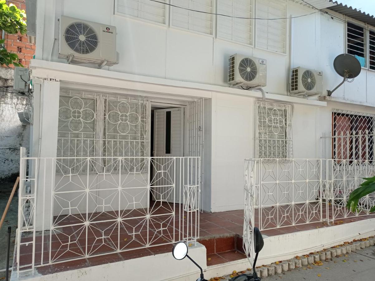 Vivienda Turistica Las Palmas Cartagena エクステリア 写真