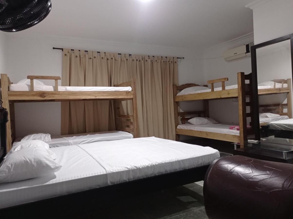 Vivienda Turistica Las Palmas Cartagena エクステリア 写真