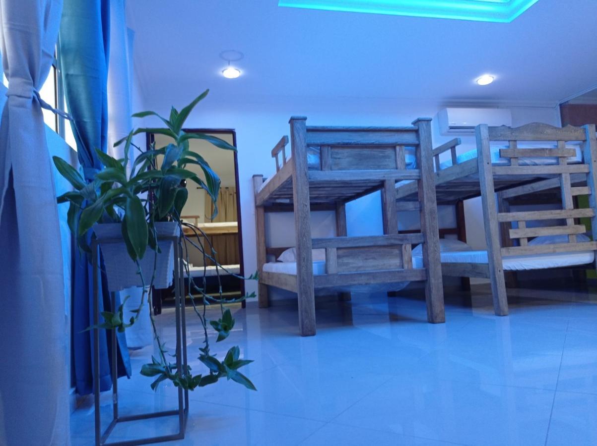 Vivienda Turistica Las Palmas Cartagena エクステリア 写真